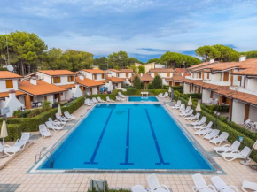 Apartment Villaggio Sole B-1 by Interhome Bibione